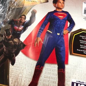 Superman Value Costume - Small (4-6)
